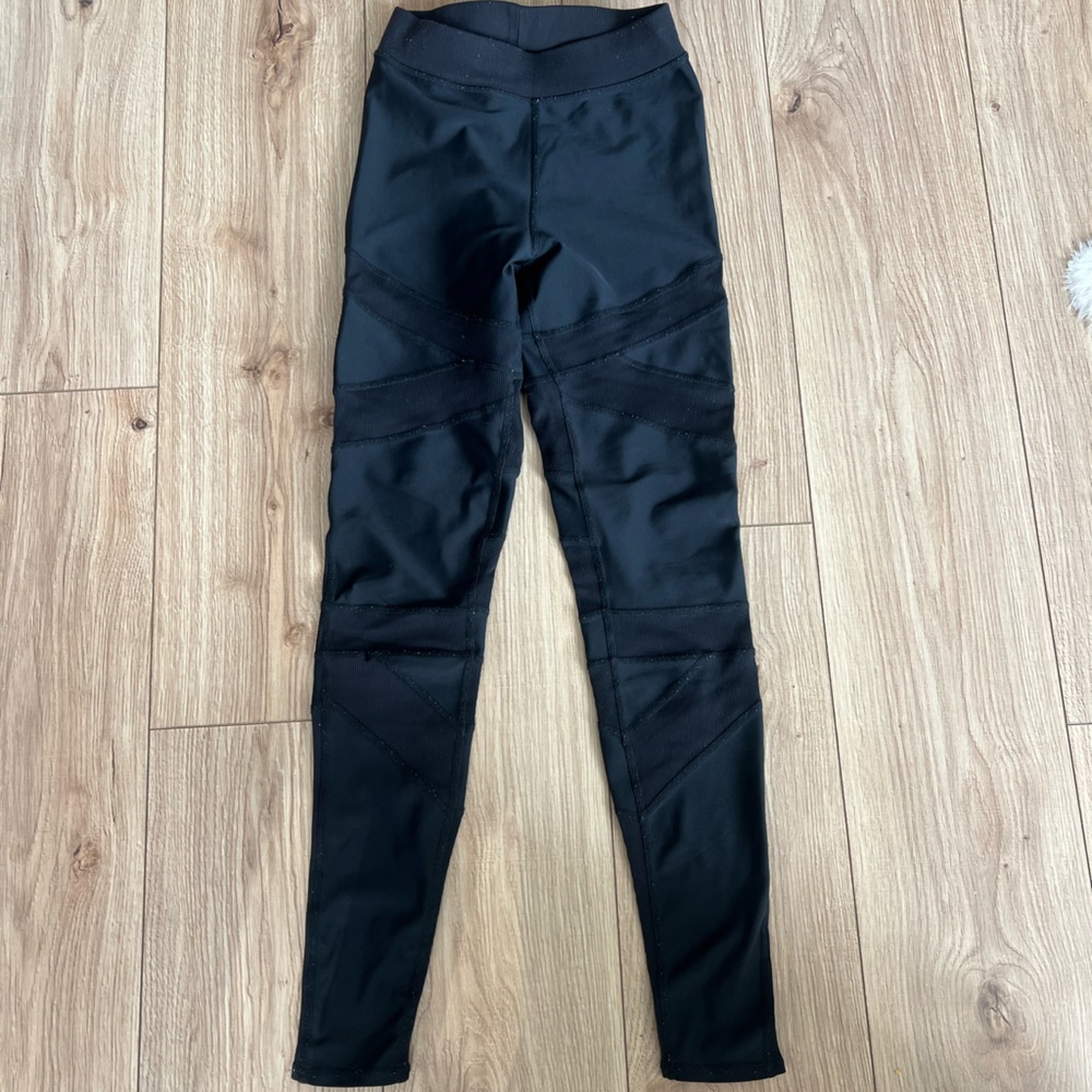 Alo Leggings
